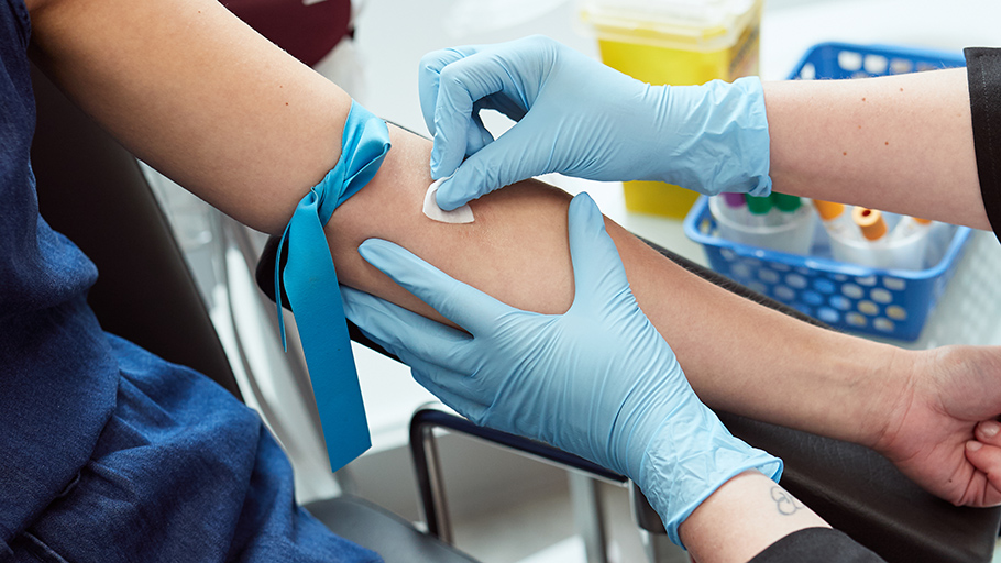 fertilys clinique fertilite services fecondation in vitro stimulation ovarienne injection